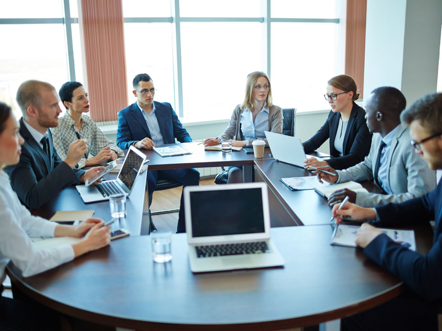 AI course for decision makers, directors - strategy and implementation of aritifical intelligence